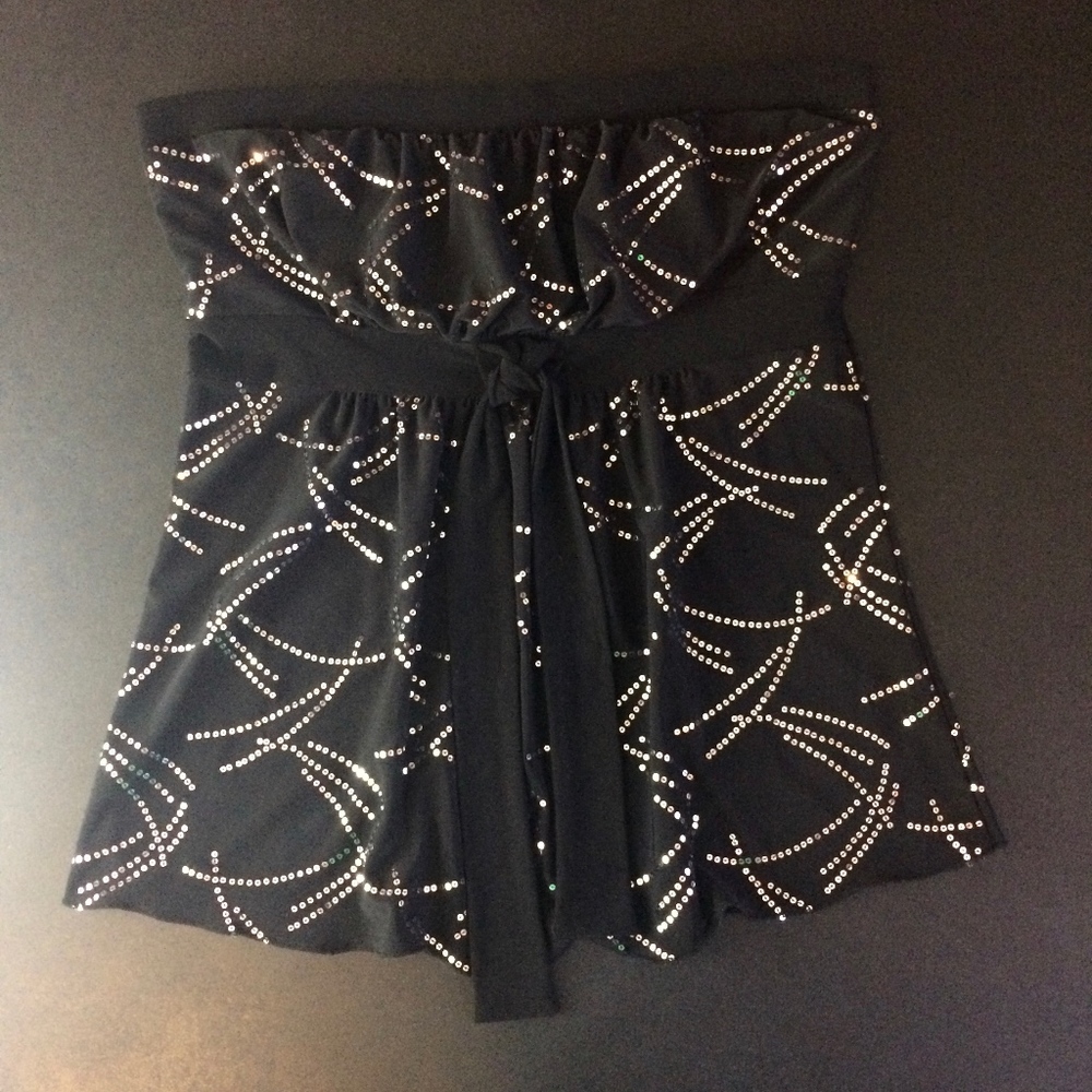 BLACK TUBE TOP WITH SILVER SEQUINS DESIGN SIZE S